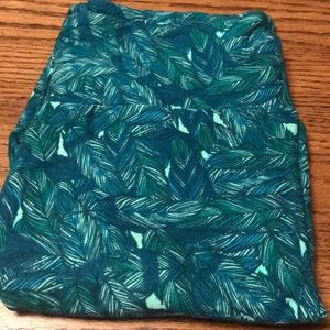 Lularoe one size leggings